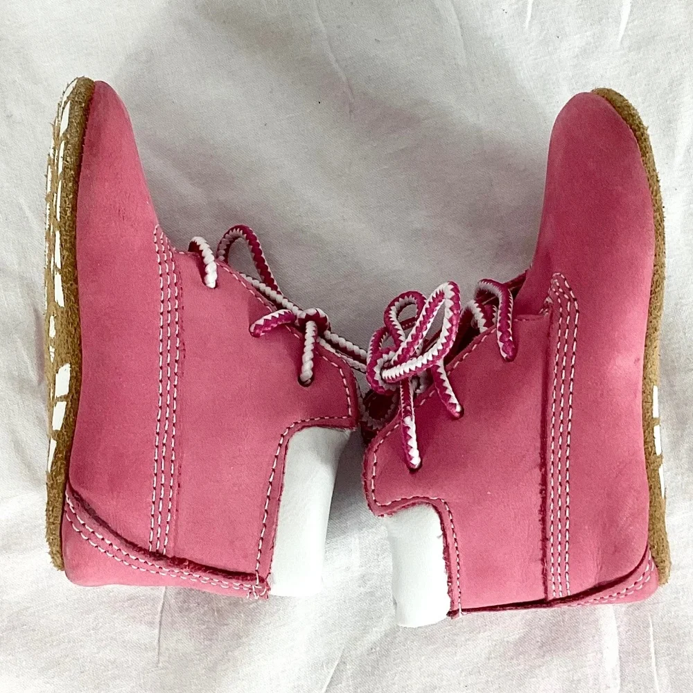 Timberland Suede Infant Baby Soft Crib Shoes Size 2 Pink White Booties